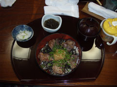 トロ炙り丼