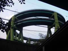 ループ橋